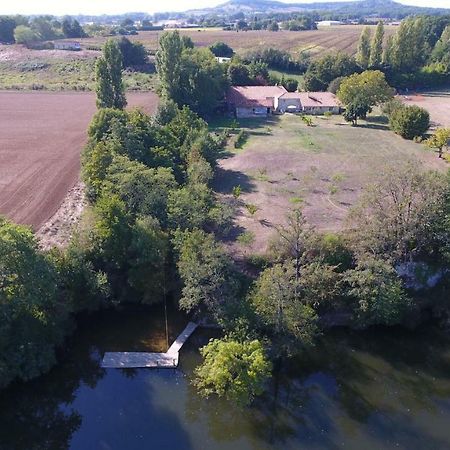 Gite Clodeguy Saint-Sylvestre-sur-Lot Zewnętrze zdjęcie