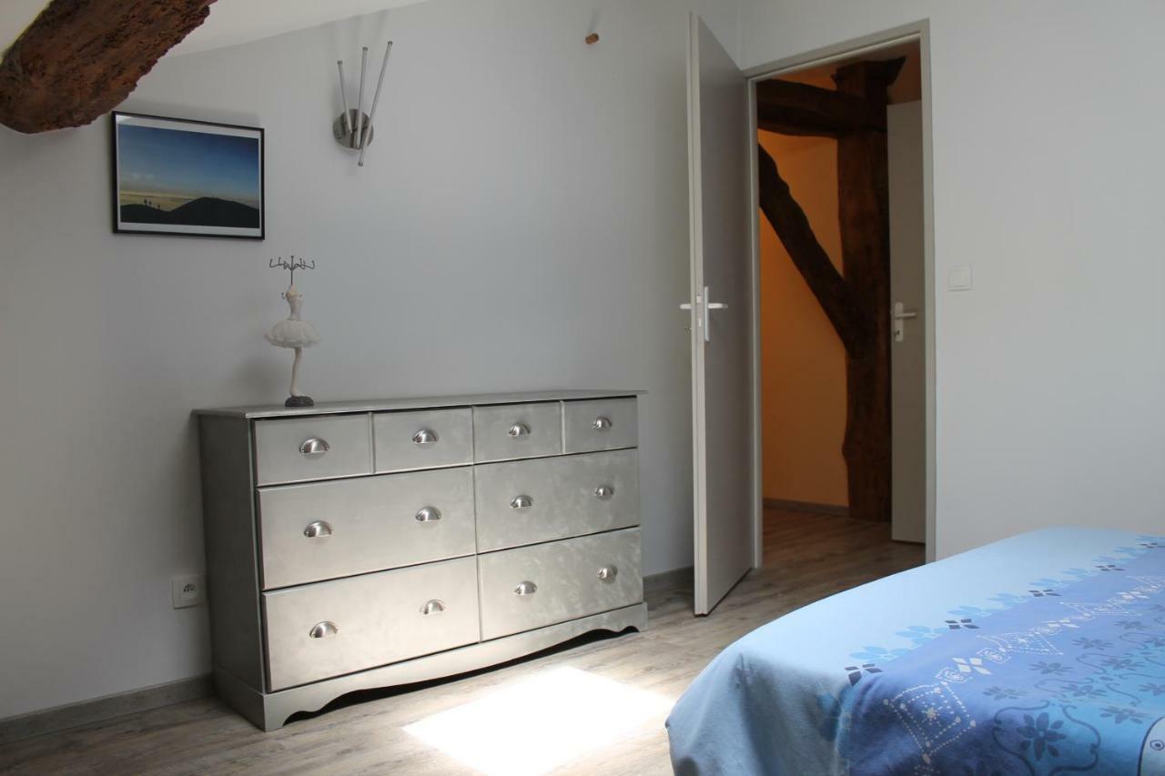 Gite Clodeguy Saint-Sylvestre-sur-Lot Zewnętrze zdjęcie